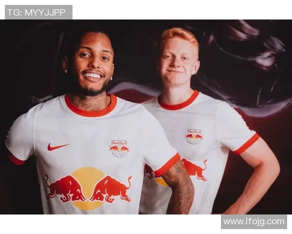 奥超萨尔茨堡红牛全力备战新赛季展现雄心壮志