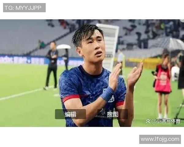 山东泰山迎战上海申花戴伟浚展现足球魅力与激情的巅峰对决