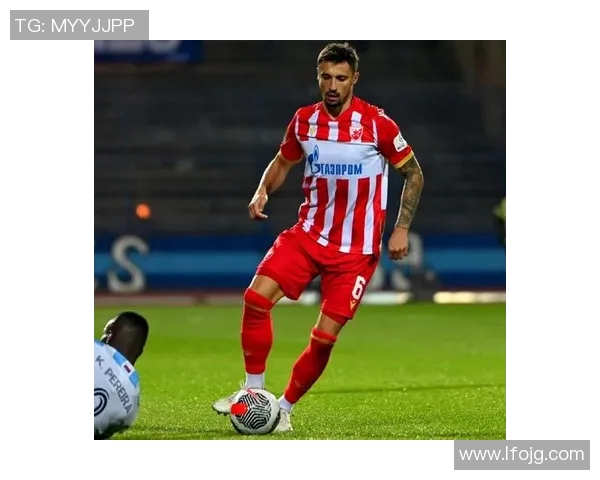 法兰克福队成功签下塞尔维亚中场克鲁尼奇，实力进一步增强